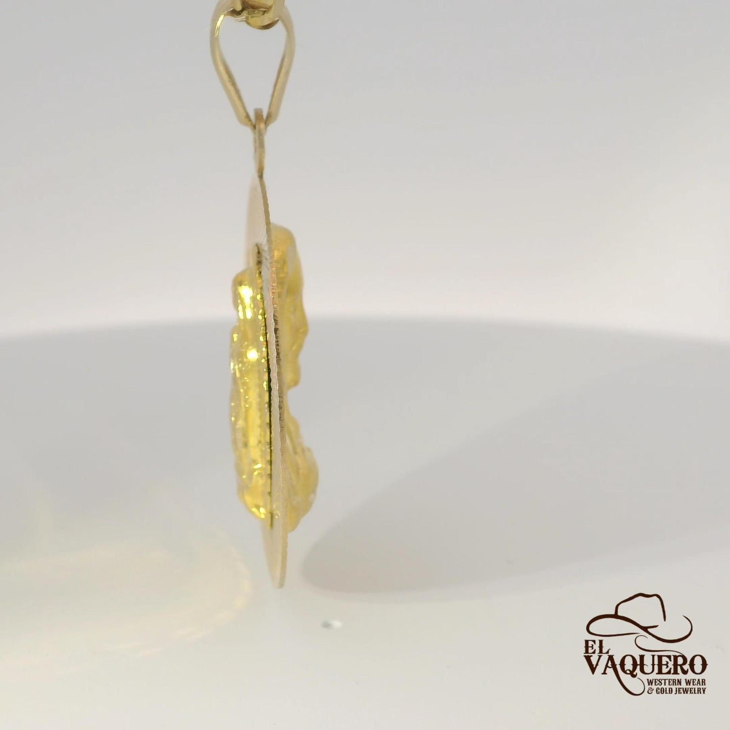 14K Gold Religious Pendant