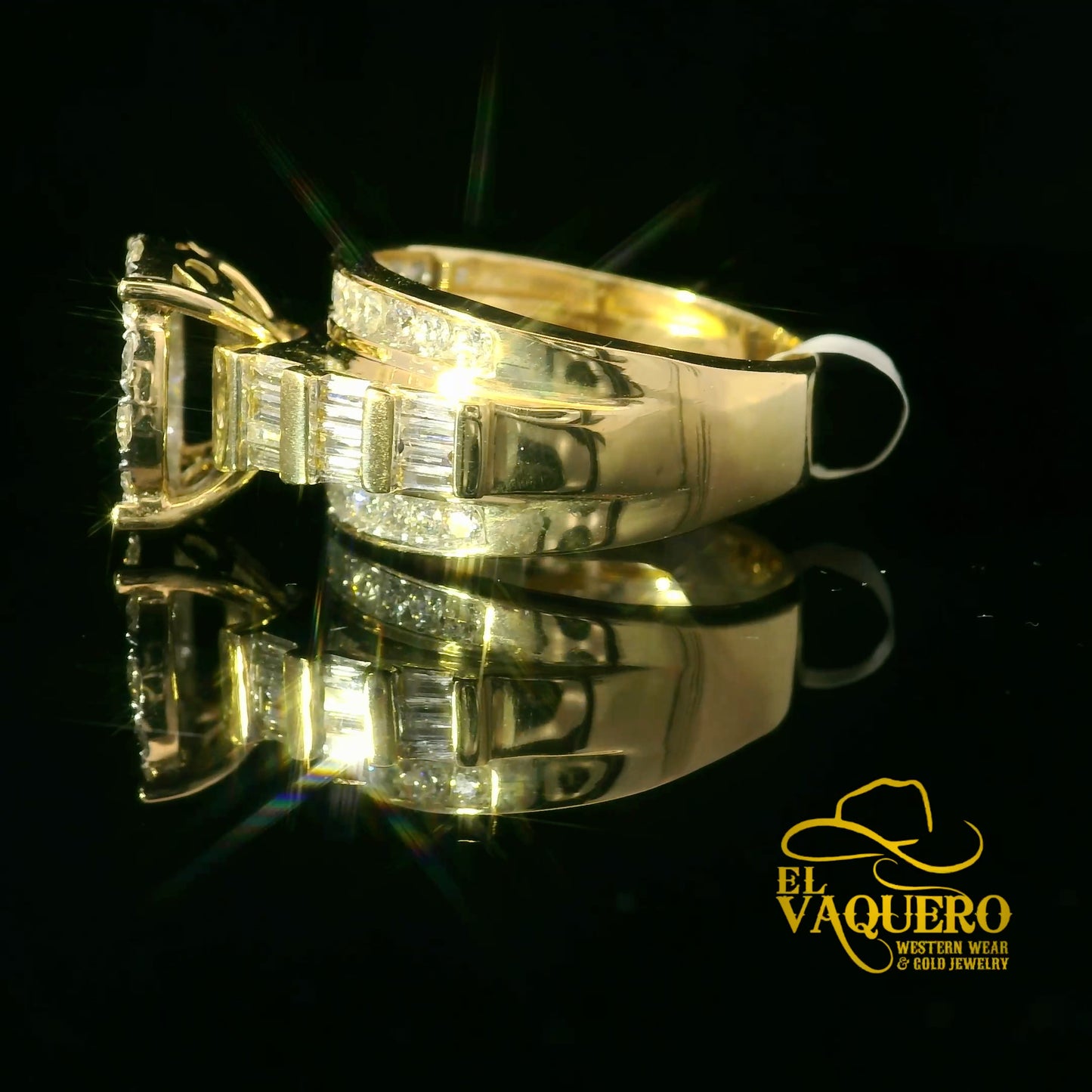 14K Gold Round Natural Diamond Cluster Ring with Baguette Accents