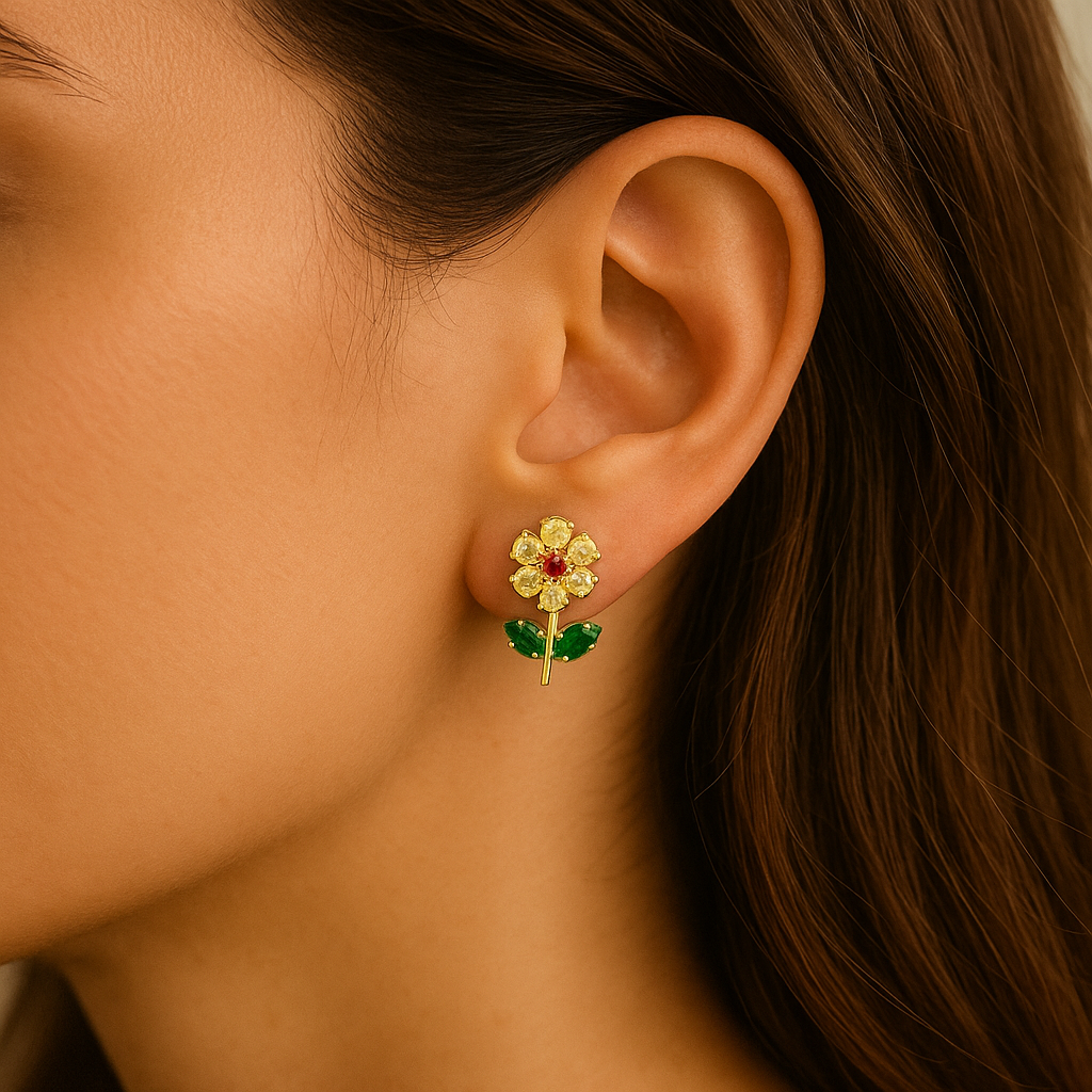 14K Gold Flower Stud Earrings