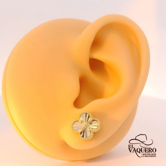 14K Gold Clover Stud Earrings – Diamond-Cut & Trim Designs